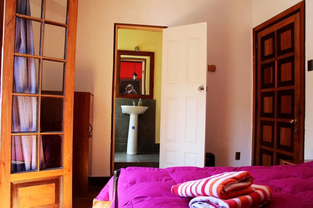 Hostal Aji